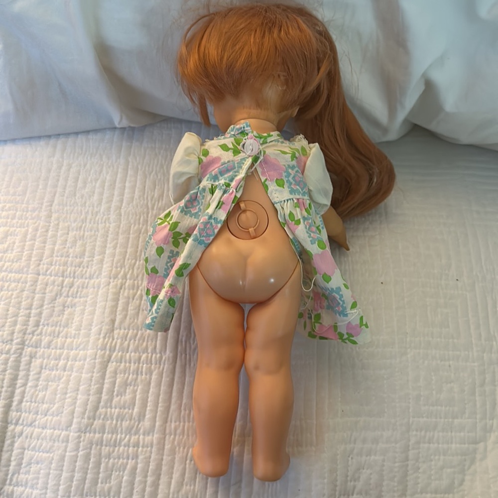 Cinnamon doll by Ideal Chrissy’s little sister very cute hair grows & goes nice - Picture 9 of 14